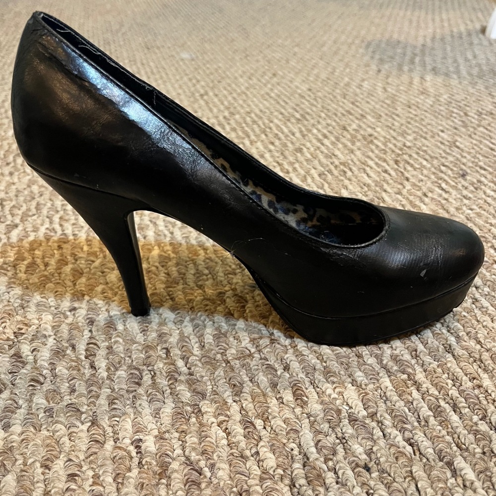 ❤️Unlisted Black Faux Leather Round Toe Stiletto Heel Platform Pumps Size 8.5 - Picture 7 of 16